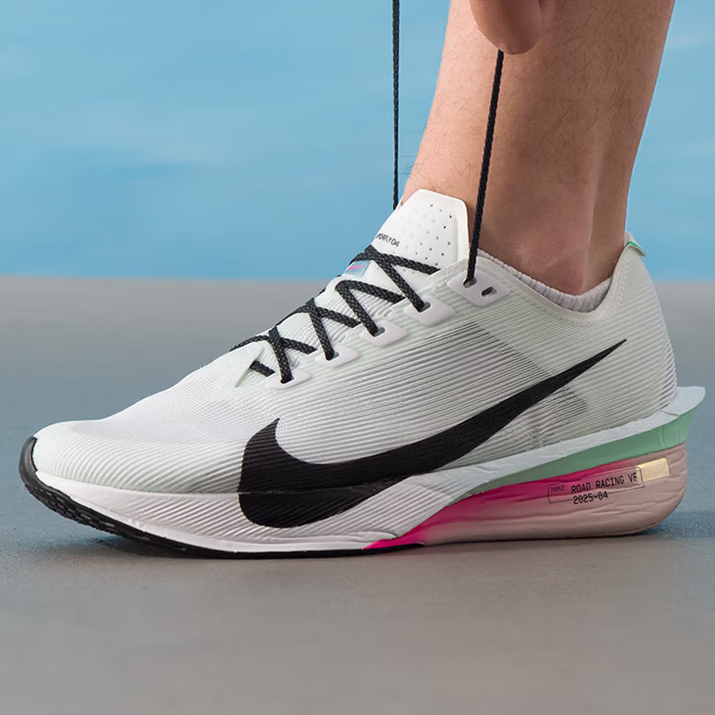 NIKE VAPORFLY 4 Men's Running  - Lightweight Road Running Shoes ulasan dan harga