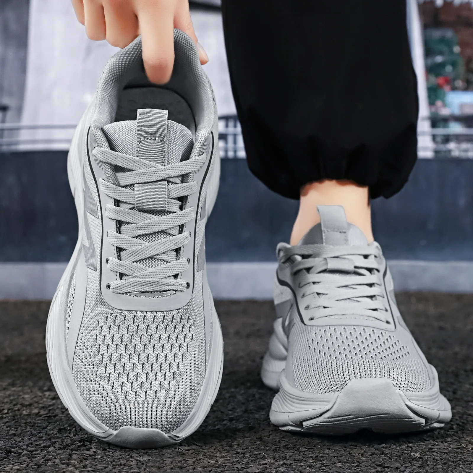 Men Mesh Running Sneakers Ligh - Shock Absorbing Gym Trainers ulasan dan harga
